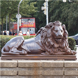 公園銅獅子 公園銅獅子