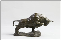 開(kāi)拓牛銅雕塑制作