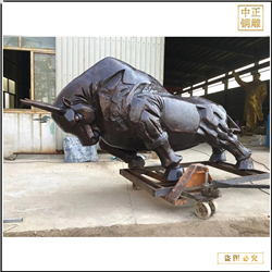 戶外商場牛年吉祥動(dòng)物雕塑擺件